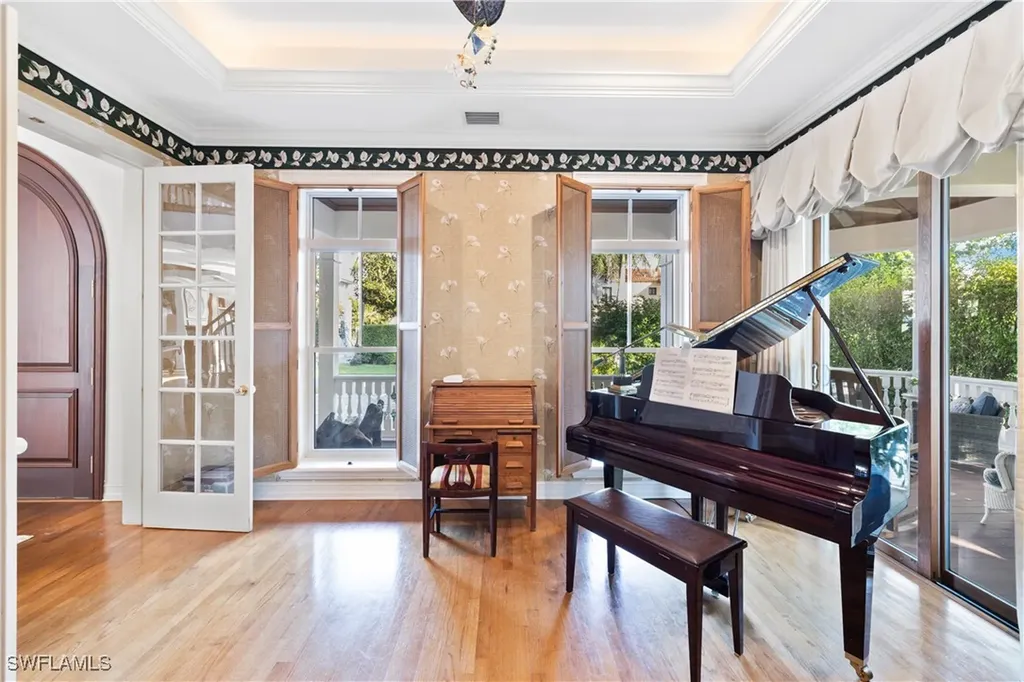 2170 Marina Drive Naples FL 34102