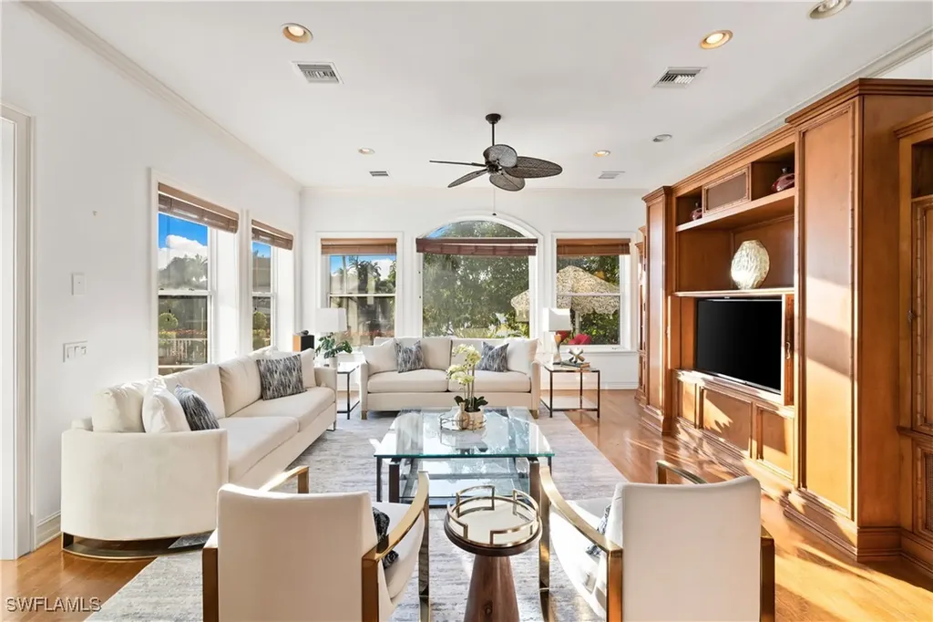 2170 Marina Drive Naples FL 34102