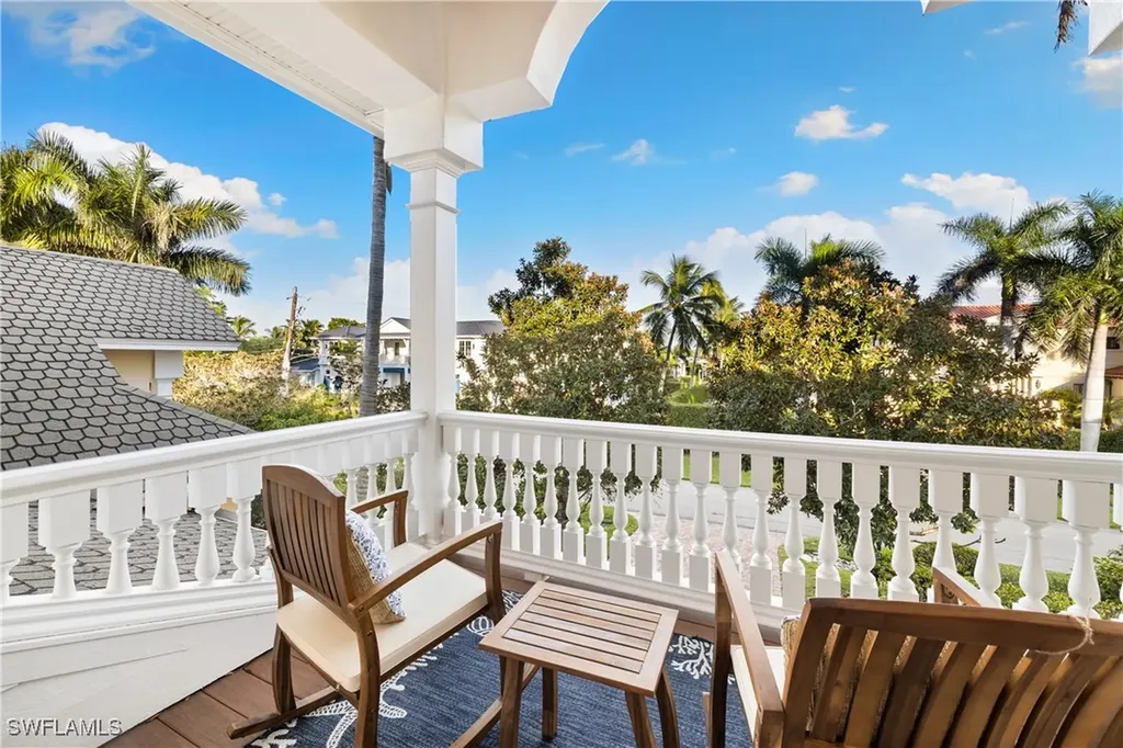 2170 Marina Drive Naples FL 34102