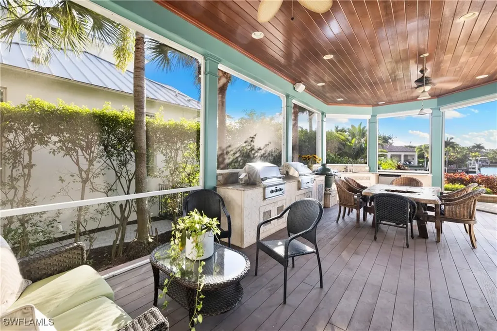 2170 Marina Drive Naples FL 34102