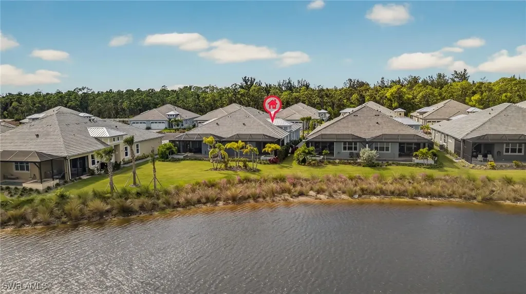 8904 Yucatan Court Naples FL 34112