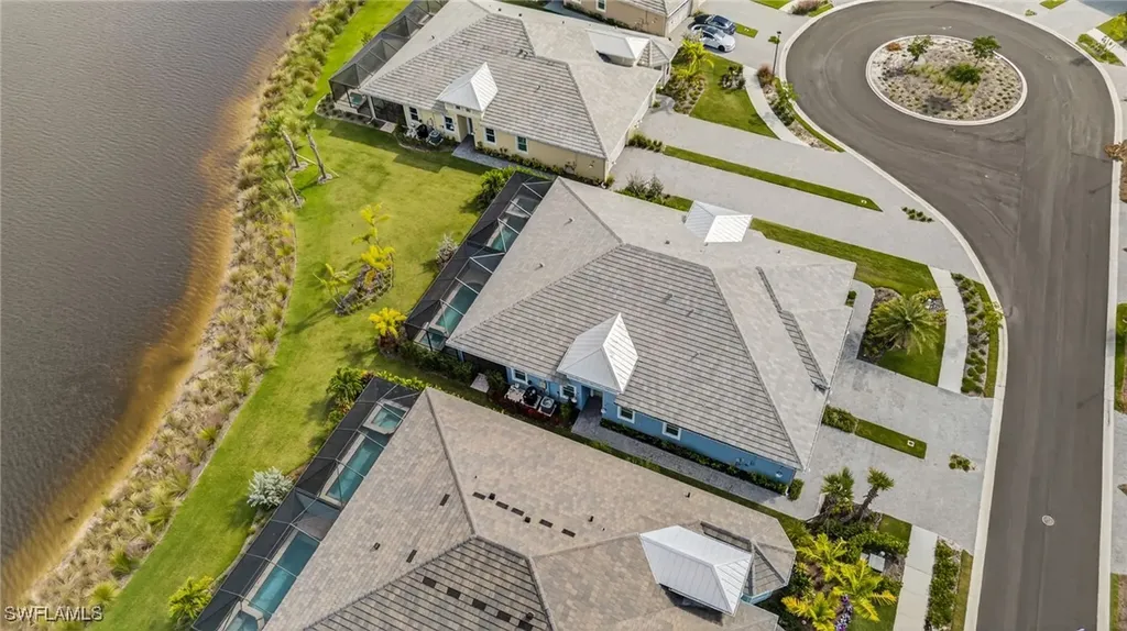 8904 Yucatan Court Naples FL 34112