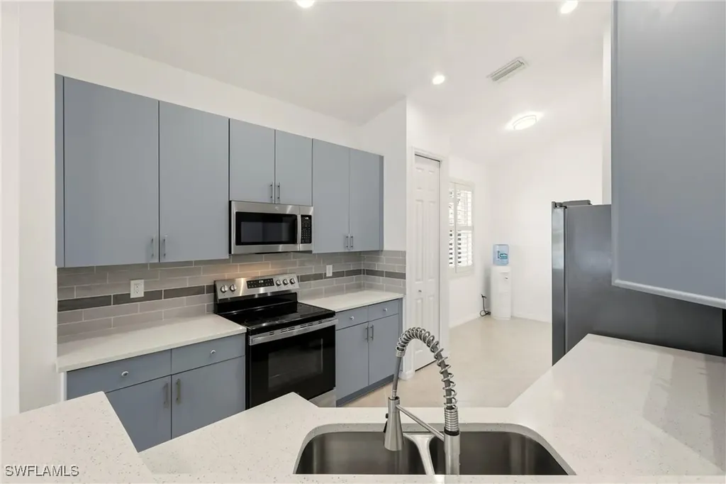 15327 Yellow Wood Drive Alva FL 33920