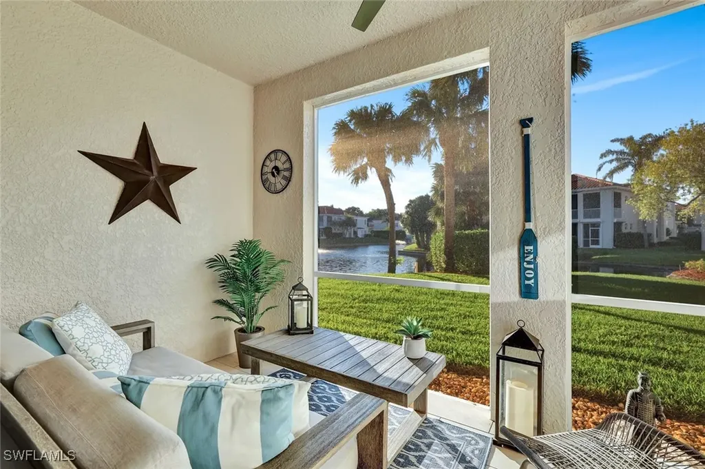 300 L Ambiance Circle Naples FL 34108