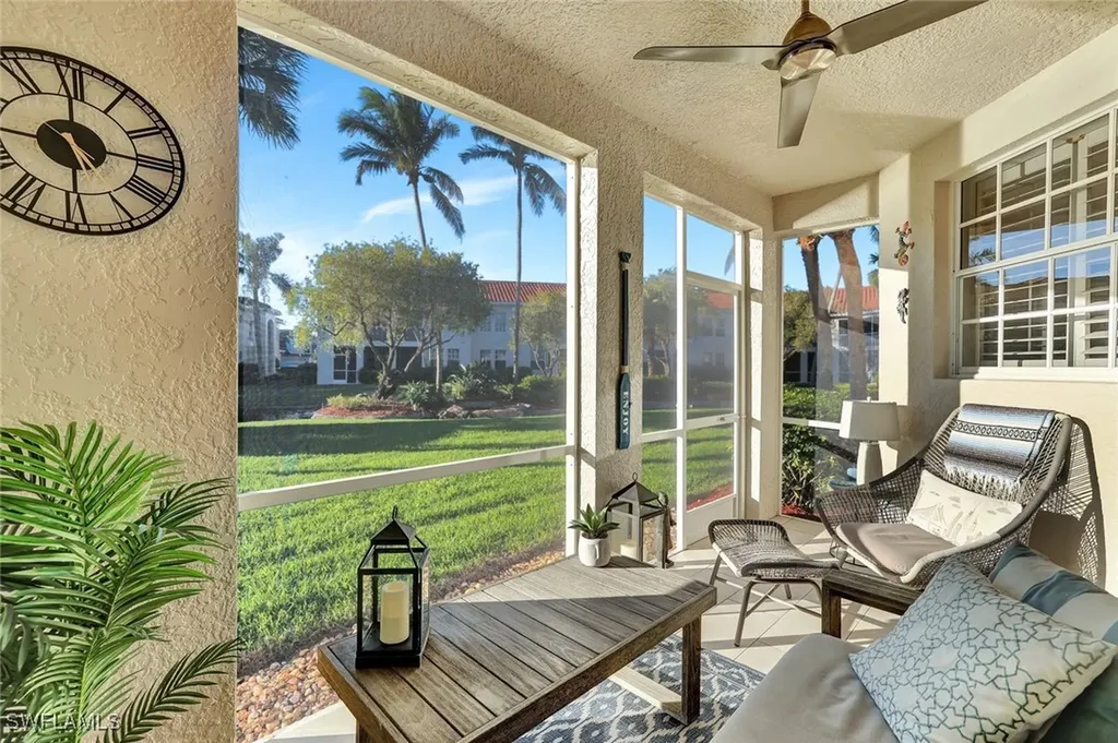 300 L Ambiance Circle Naples FL 34108