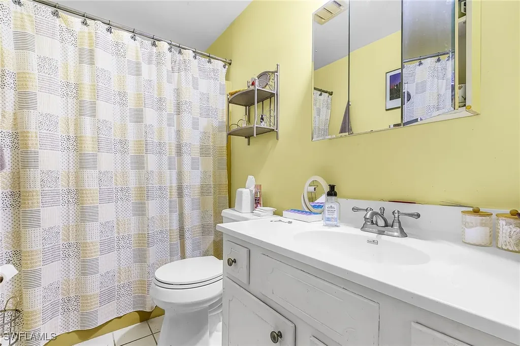 5579 Rattlesnake Hammock Road Naples FL 34113