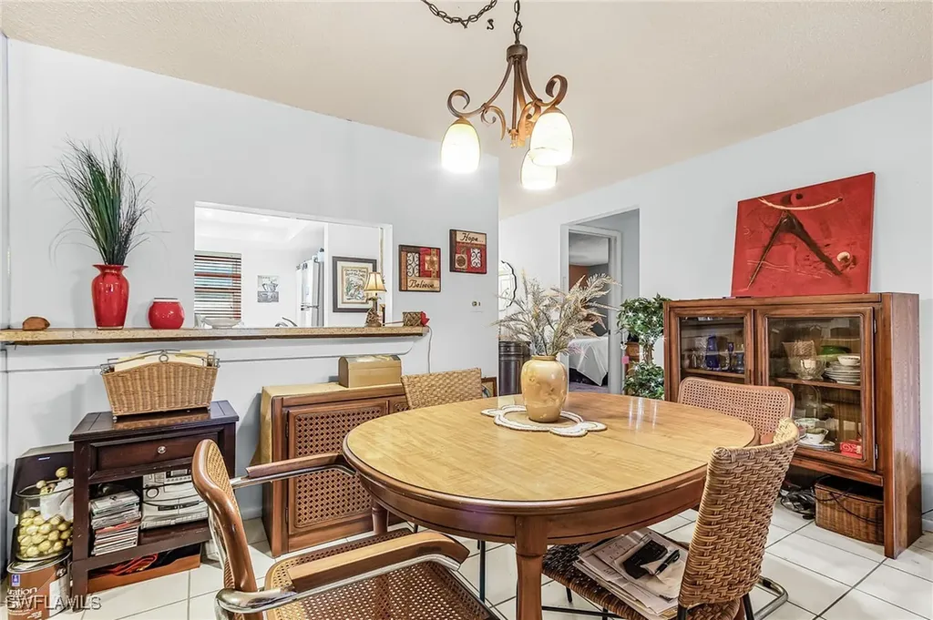 5579 Rattlesnake Hammock Road Naples FL 34113