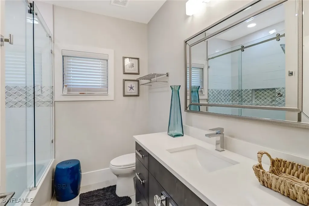 28070 Winthrop Circle Bonita Springs FL 34134