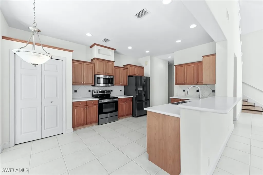 20171 Eagle Glen Way Estero FL 33928