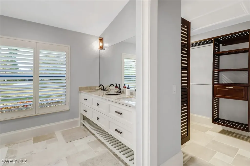 28567 Clinton Lane Bonita Springs FL 34134