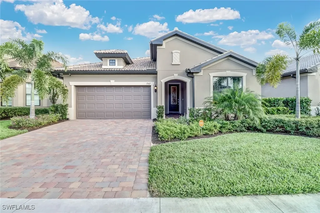 7567 Winding Cypress Drive Naples FL 34114