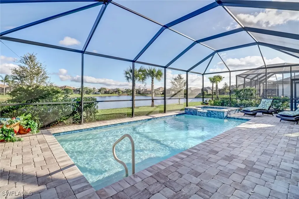 7567 Winding Cypress Drive Naples FL 34114