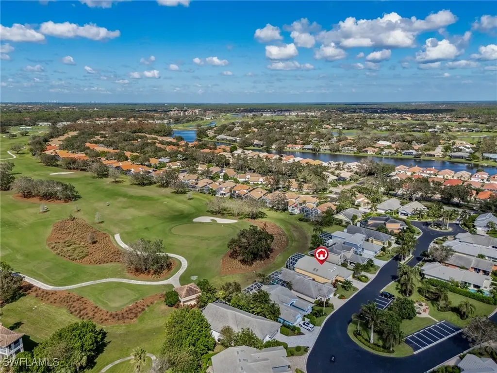 66 Fountain Circle Naples FL 34119