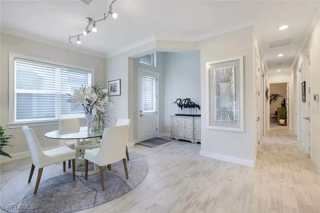 5831 Haiti Drive Naples FL 34113