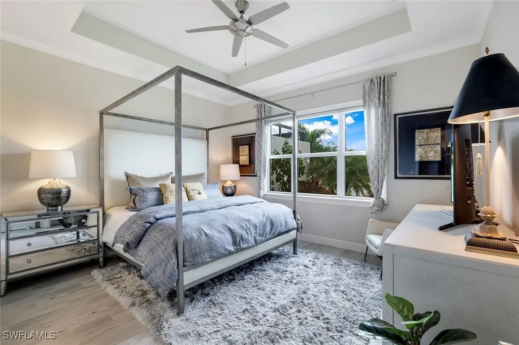 5831 Haiti Drive Naples FL 34113