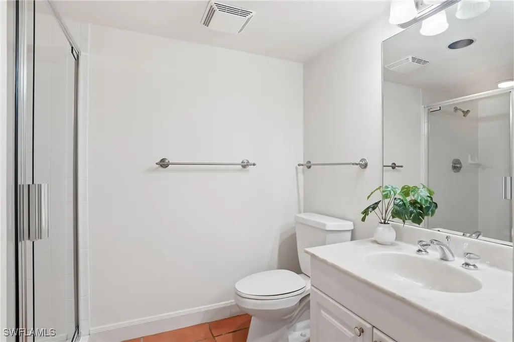 6849 Grenadier Boulevard Naples FL 34108