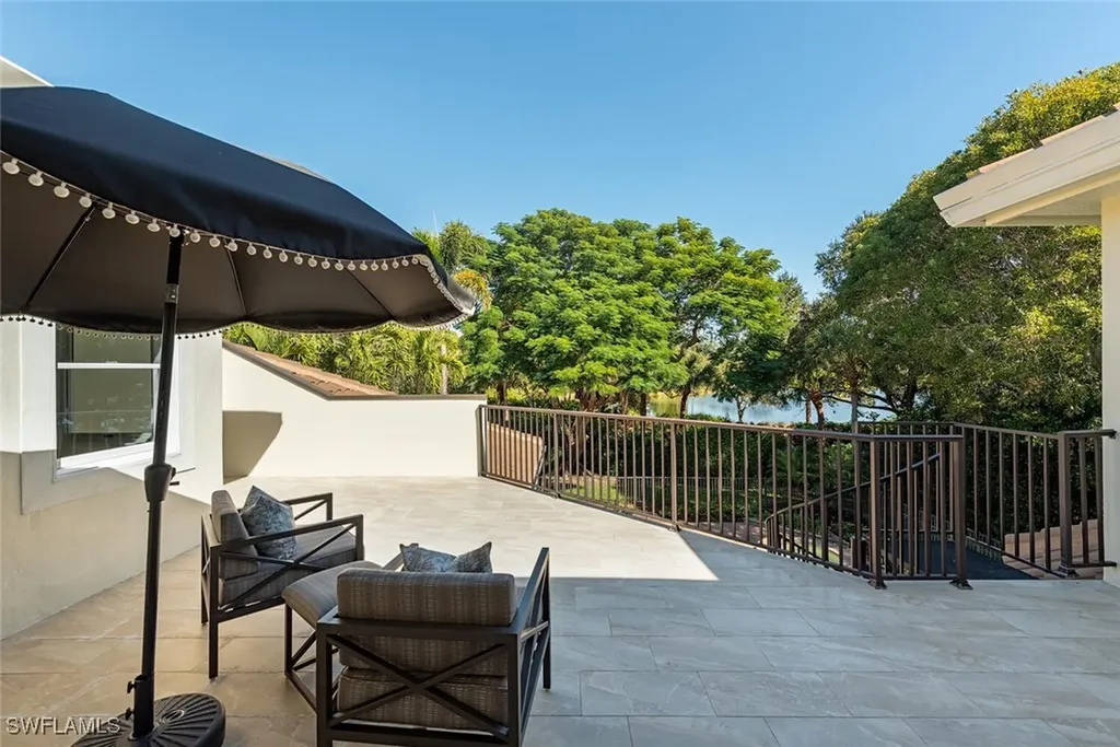 1252 Pocantico Lane Naples FL 34110