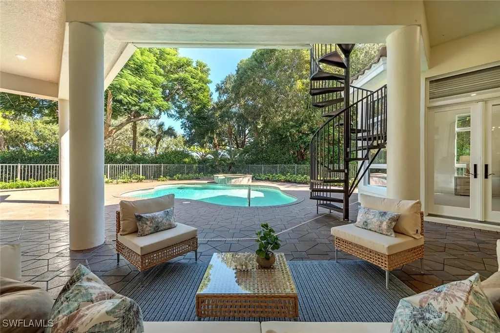 1252 Pocantico Lane Naples FL 34110