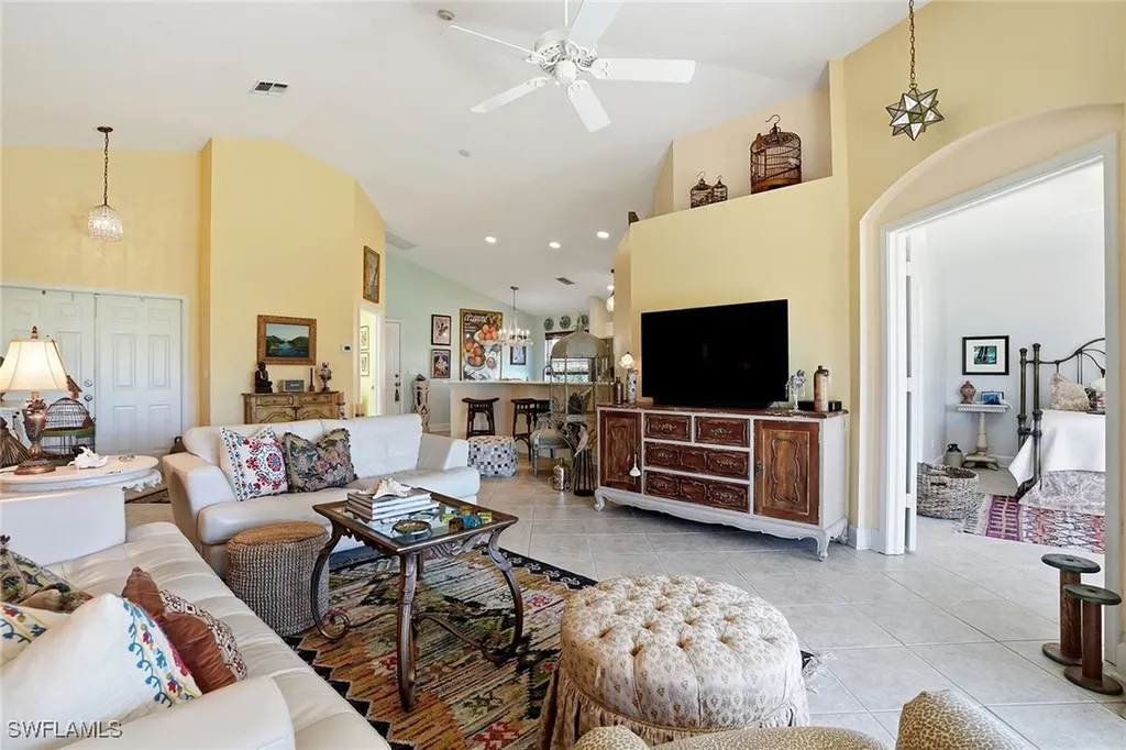 3688 Kent Drive Naples FL 34112