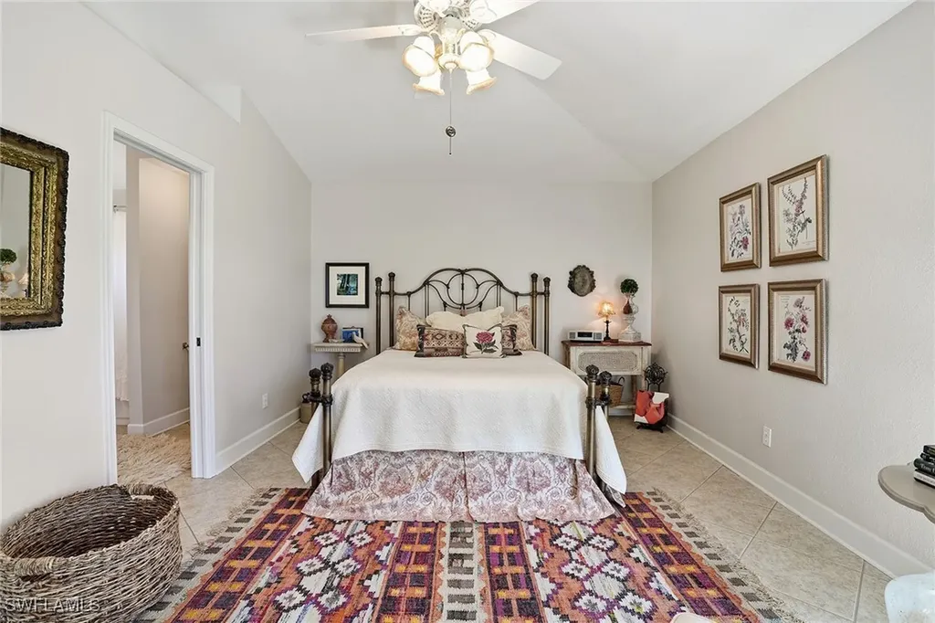 3688 Kent Drive Naples FL 34112