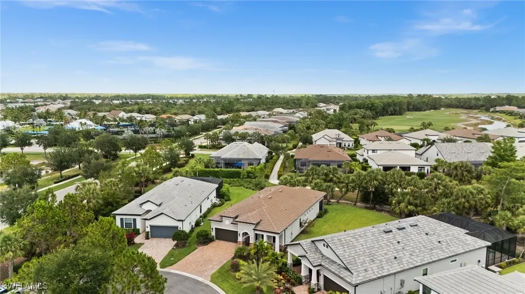 9284 Cormorant Drive Naples FL 34120