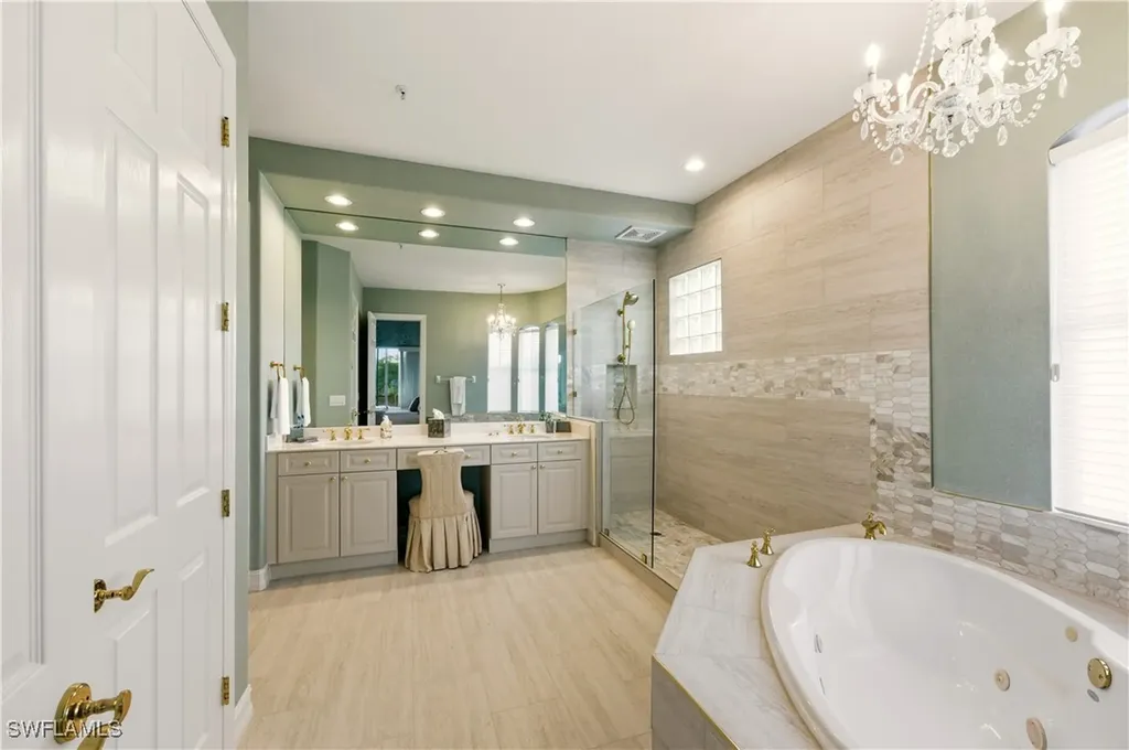 2605 Estrella Court Naples FL 34109
