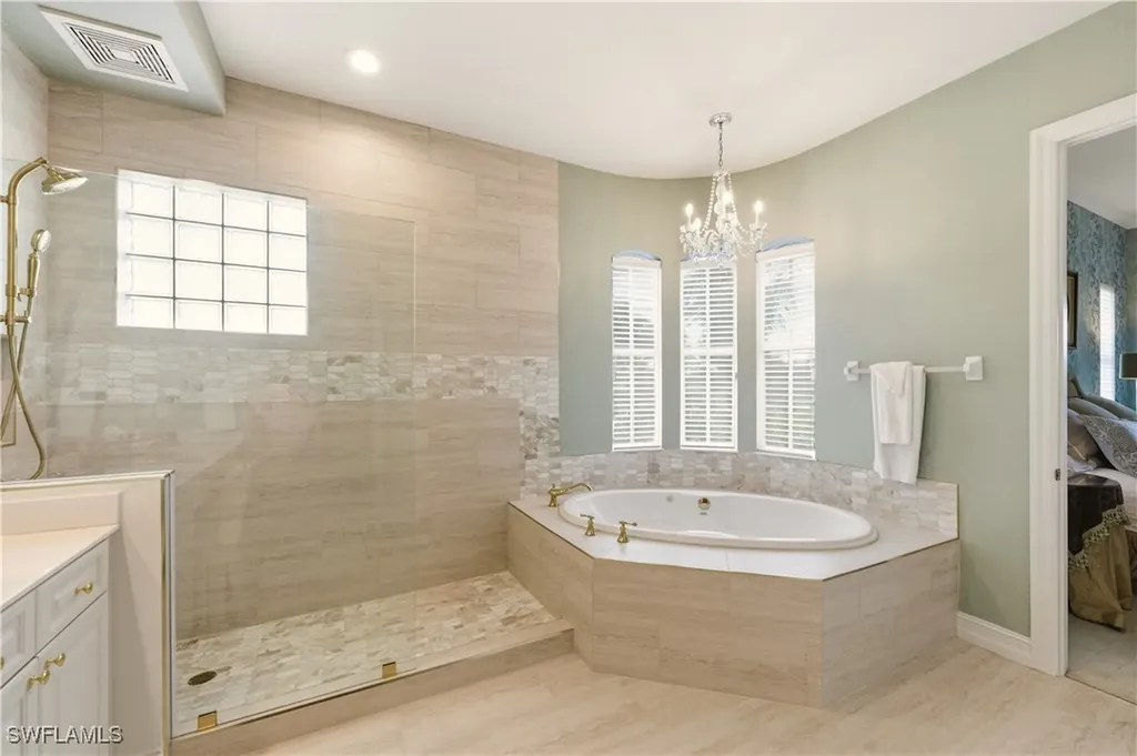 2605 Estrella Court Naples FL 34109