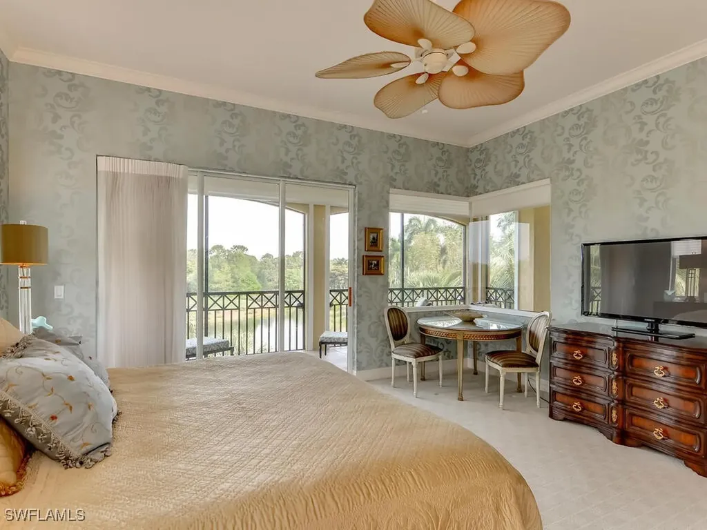 2605 Estrella Court Naples FL 34109