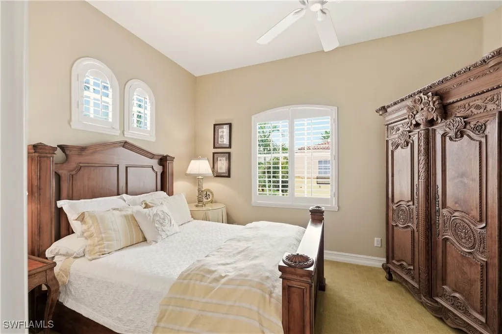 2605 Estrella Court Naples FL 34109