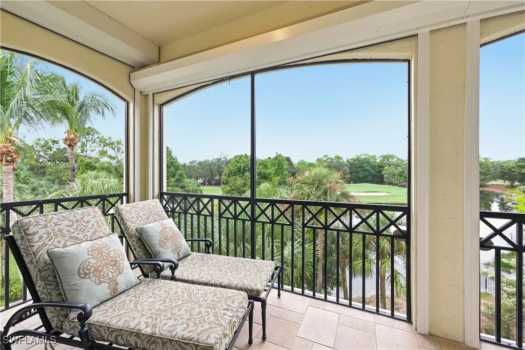 2605 Estrella Court Naples FL 34109