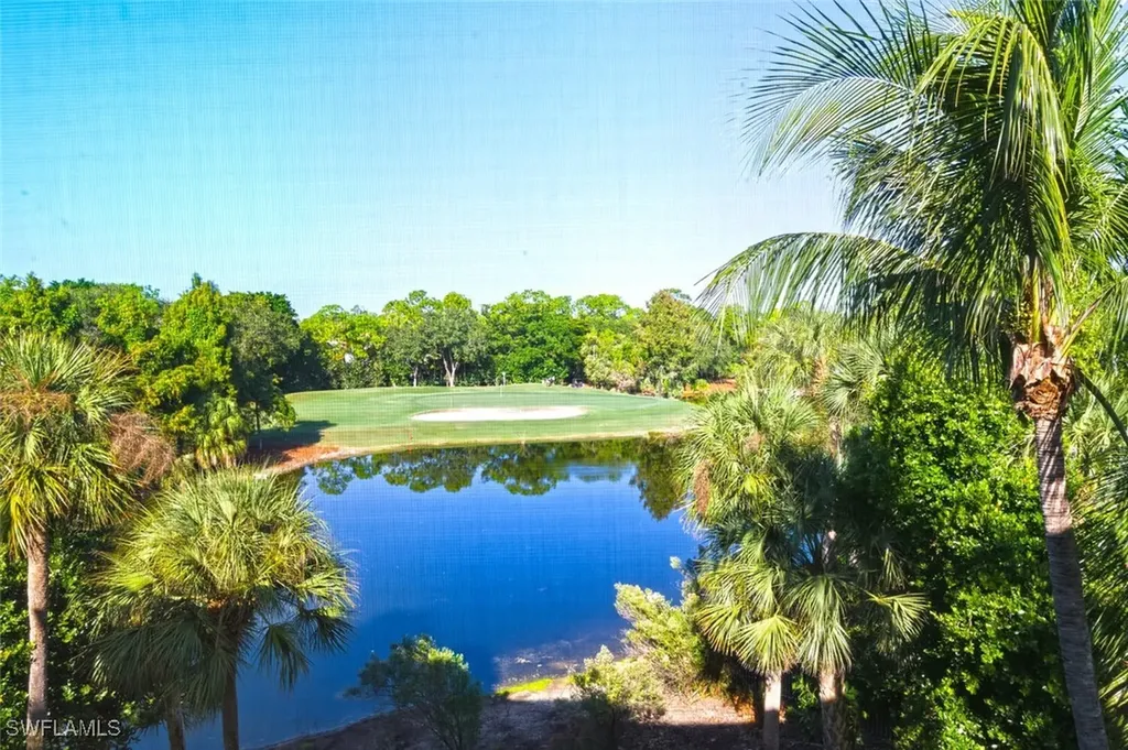 2605 Estrella Court Naples FL 34109