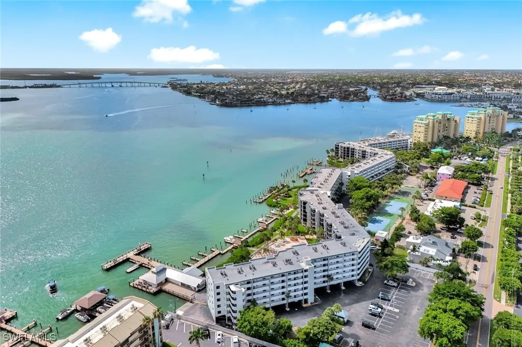 1085 Bald Eagle Drive Marco Island FL 34145