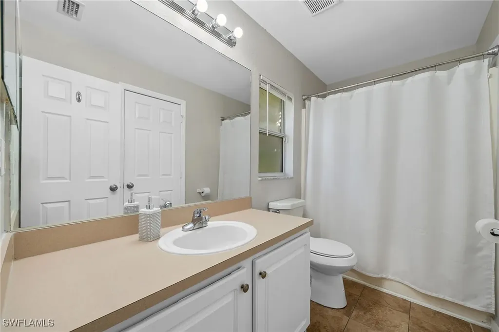 2409 Edgewater Way Lehigh Acres FL 33936