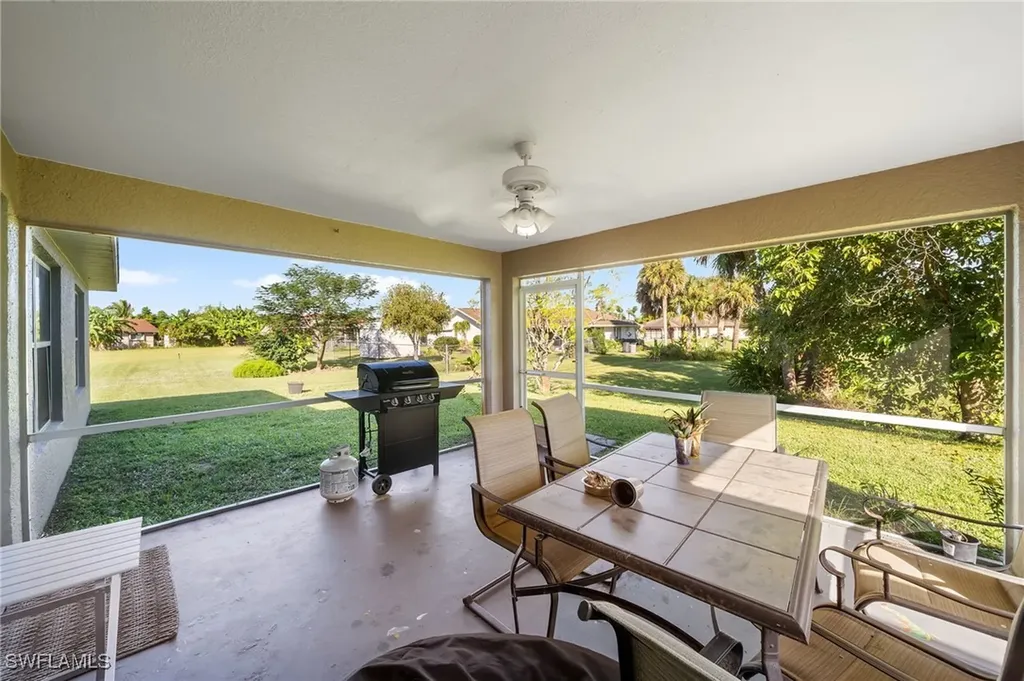 2409 Edgewater Way Lehigh Acres FL 33936