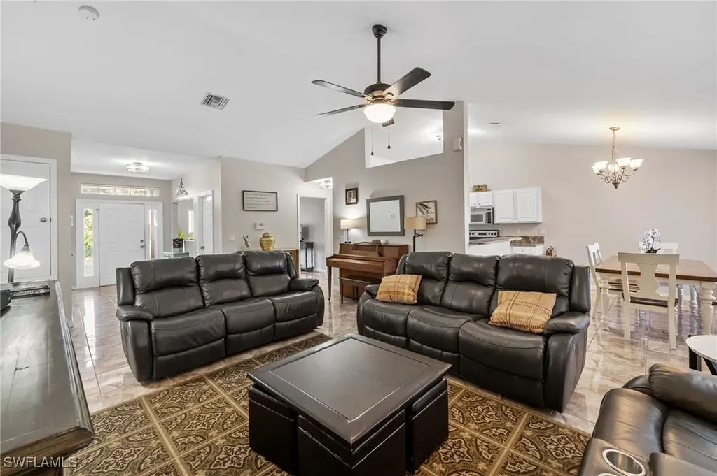 2409 Edgewater Way Lehigh Acres FL 33936