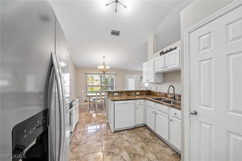 2409 Edgewater Way Lehigh Acres FL 33936