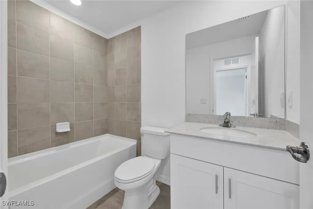 14236 Oviedo Place Fort Myers FL 33905