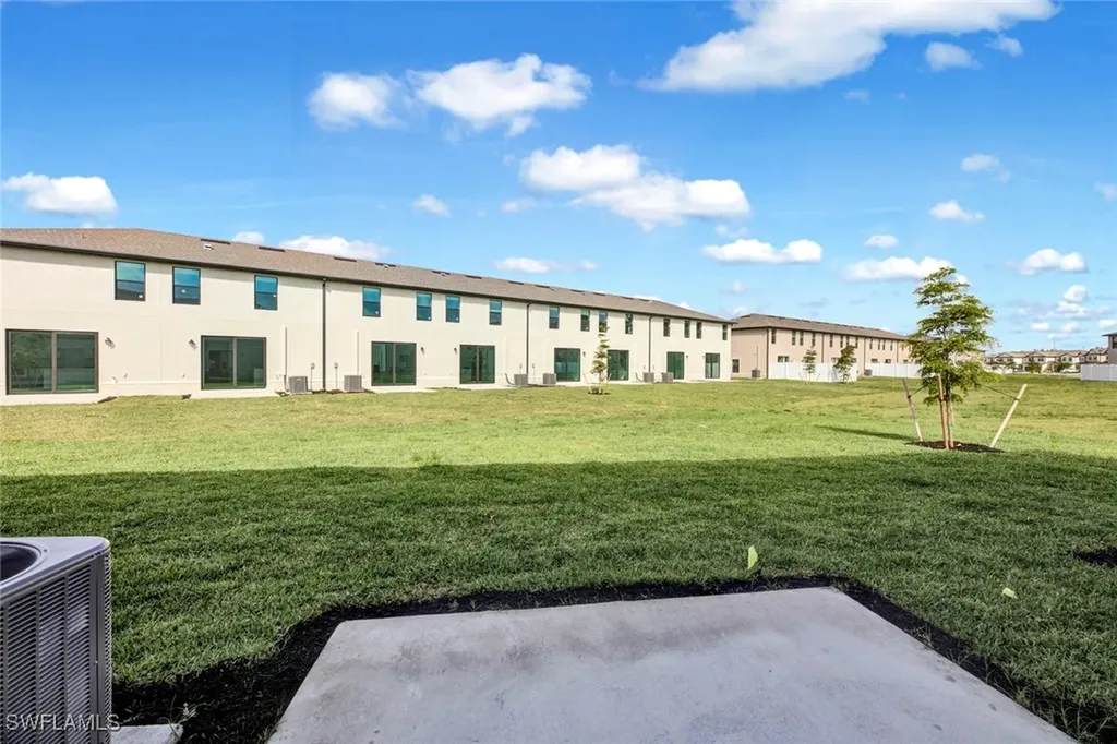14236 Oviedo Place Fort Myers FL 33905