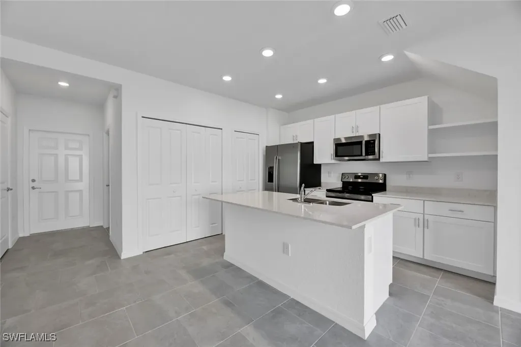 14236 Oviedo Place Fort Myers FL 33905