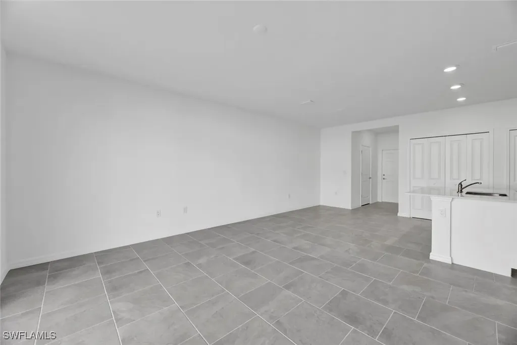 14236 Oviedo Place Fort Myers FL 33905