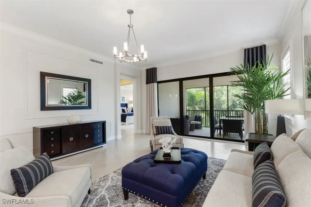 16382 Viansa Way Naples FL 34110