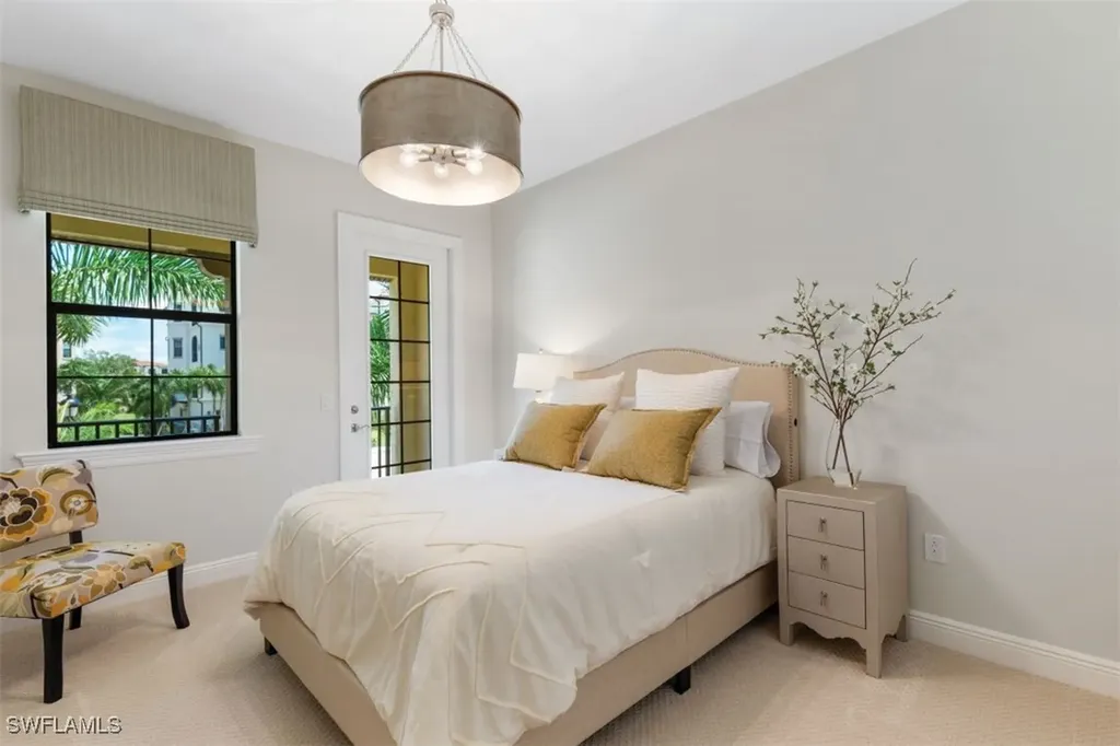 16382 Viansa Way Naples FL 34110
