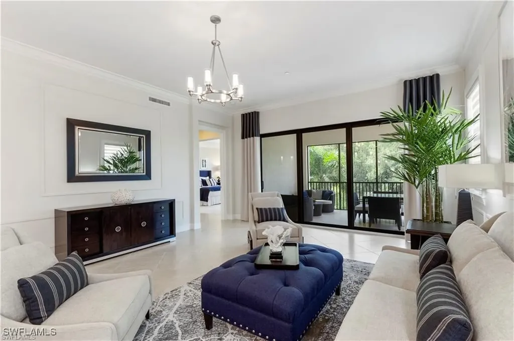 16382 Viansa Way Naples FL 34110