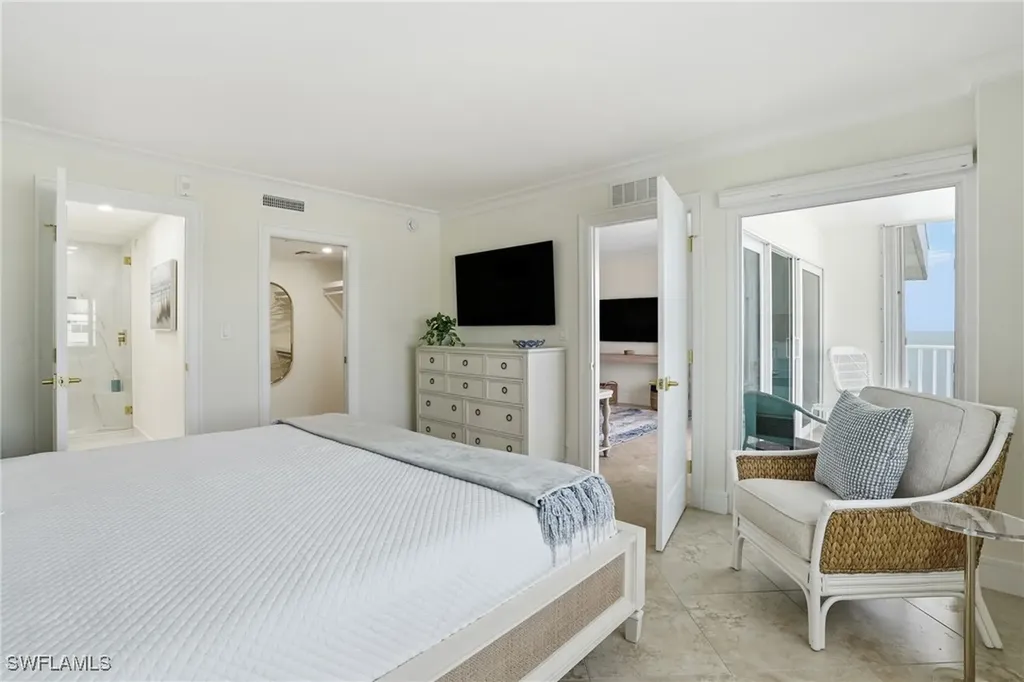3443 Gulf Shore Boulevard N Naples FL 34103