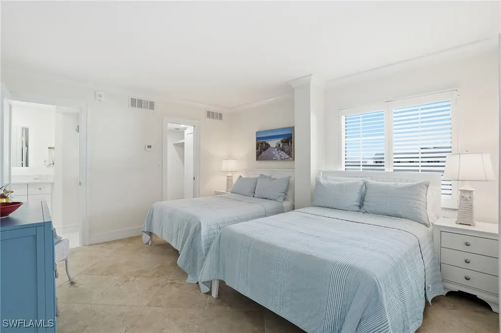 3443 Gulf Shore Boulevard N Naples FL 34103