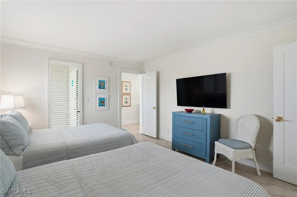 3443 Gulf Shore Boulevard N Naples FL 34103