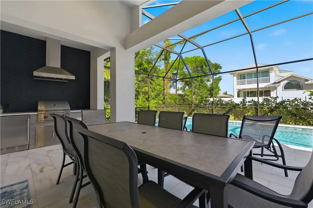 711 91st Avenue N Naples FL 34108