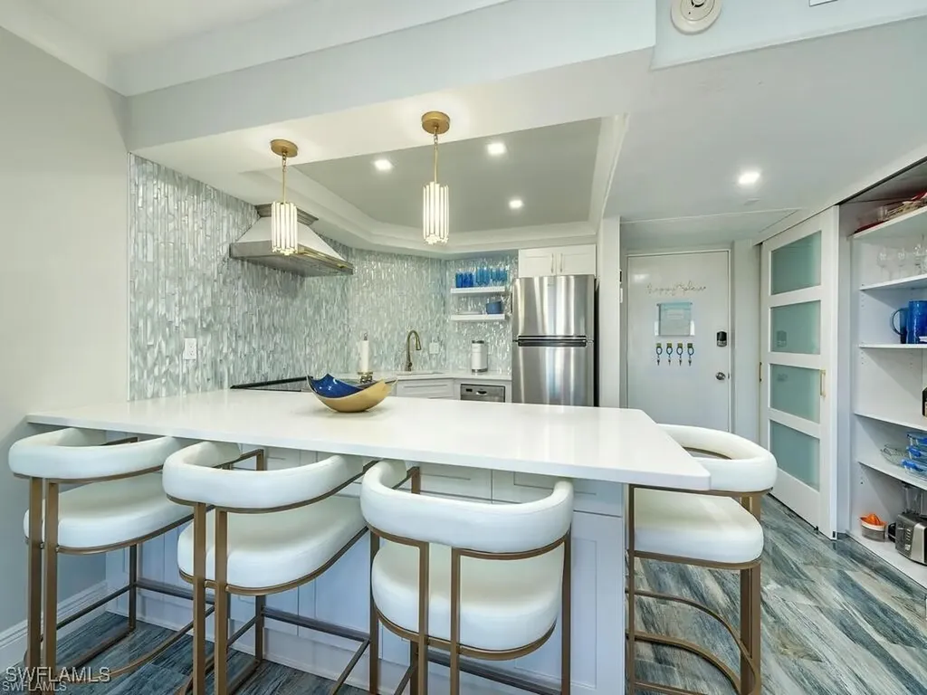 1 Bluebill Avenue Naples FL 34108