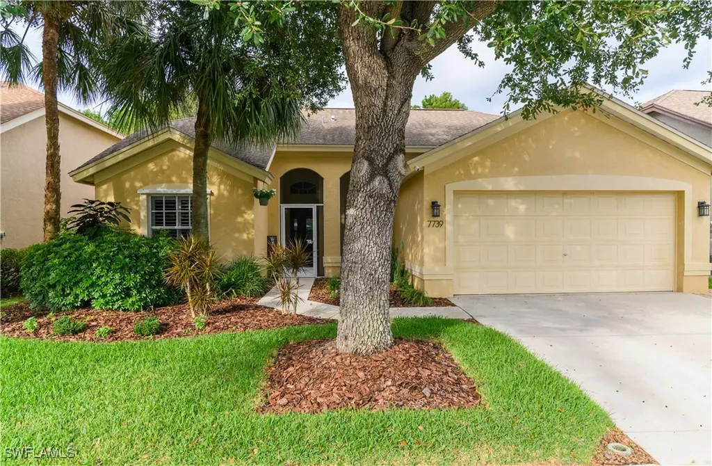 7739 Citrus Hill Lane Naples FL 34109