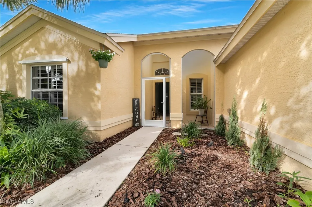 7739 Citrus Hill Lane Naples FL 34109